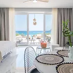Nalu Luxury Adults Only Apartamento Kéfalos