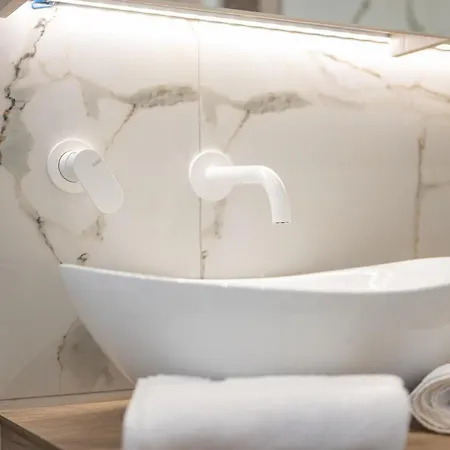 Nalu Luxury Adults Only *