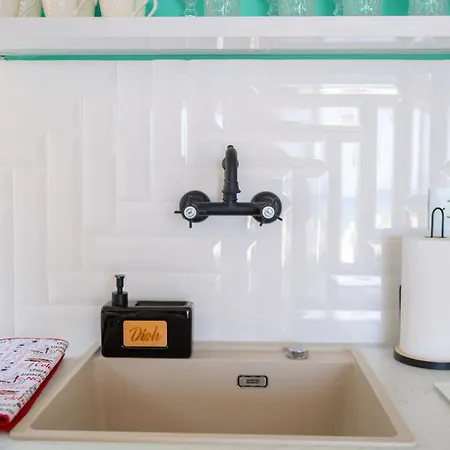 Nalu Luxury Adults Only Lägenhet Kéfalos