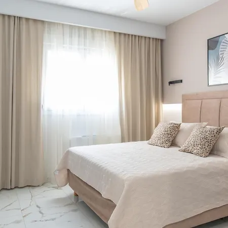 Nalu Luxury Adults Only