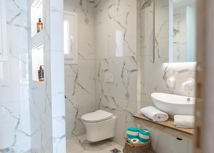 Nalu Luxury Adults Only *