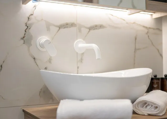 Nalu Luxury Adults Only *